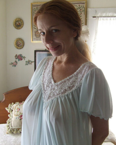 Photo de JulieNue, 40 ans, femme mature à Sartrouville