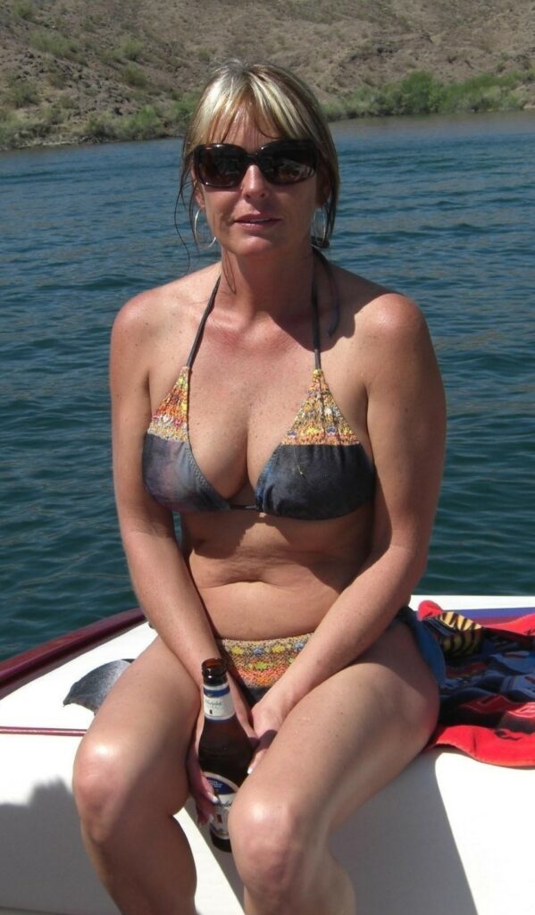 Photo de sandrine31x, 56 ans, femme mature à Dijon