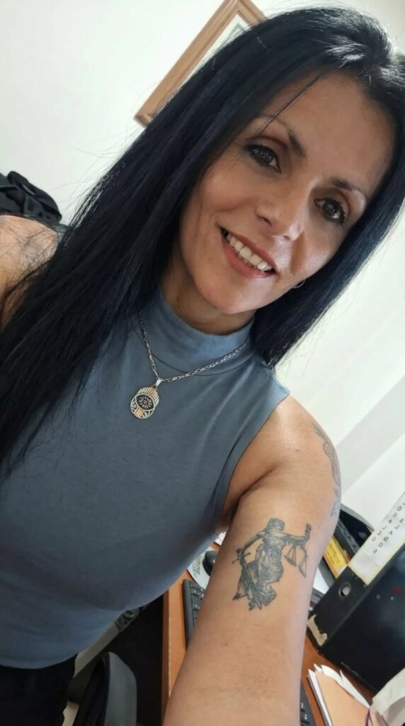 Photo de Chouchou42, 42 ans, femme mûre à Annecy