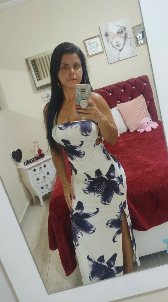 Photo de LolitaLover, 45 ans, femme mûre à Bayonne